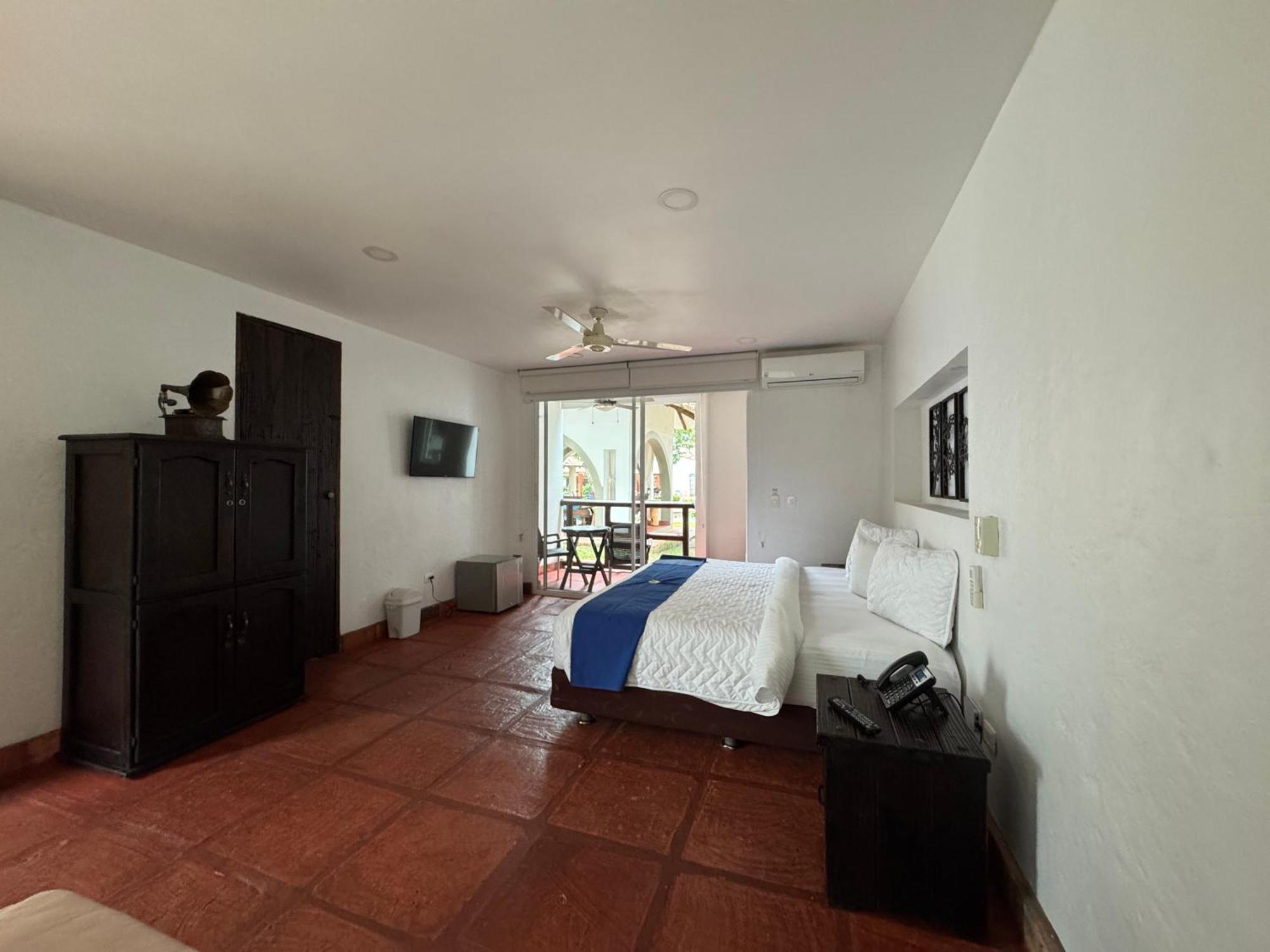 Hotel Boutique Villas De San Sebastian La Palmera Bagian luar foto