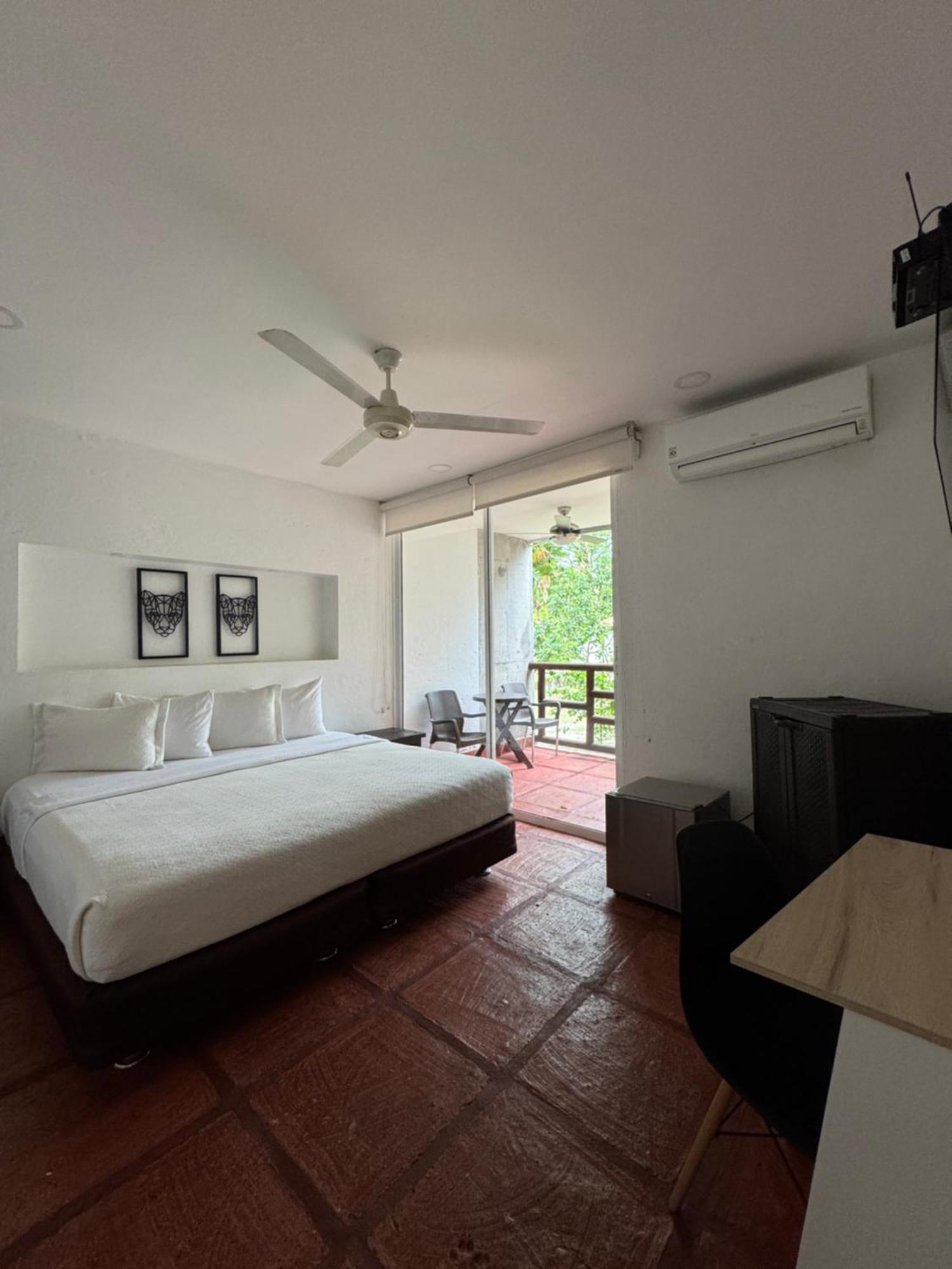Hotel Boutique Villas De San Sebastian La Palmera Bagian luar foto