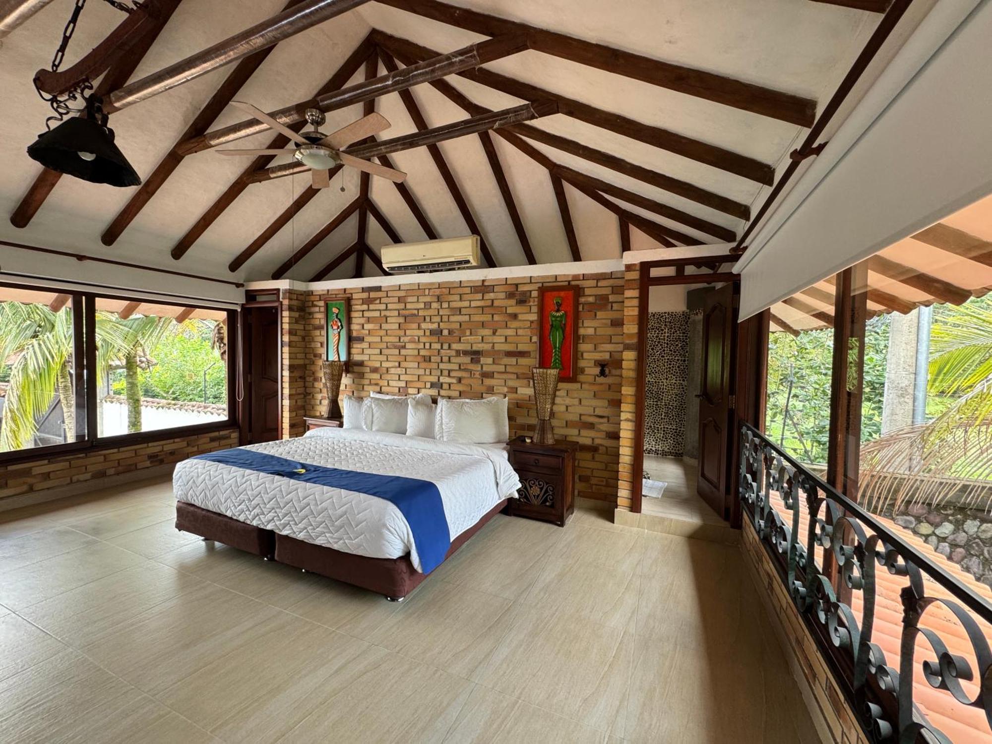 Hotel Boutique Villas De San Sebastian La Palmera Bagian luar foto