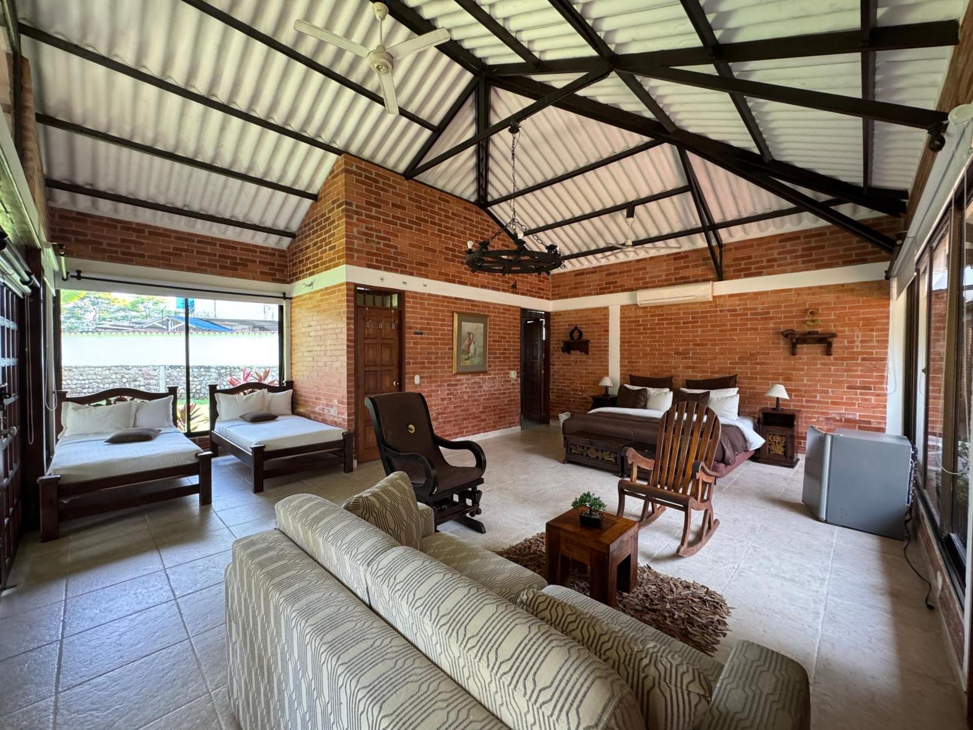 Hotel Boutique Villas De San Sebastian La Palmera Bagian luar foto
